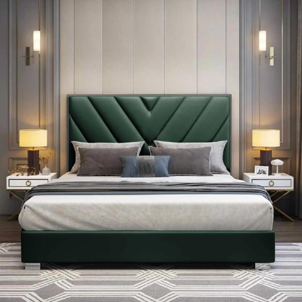 Karnak Quincy Tufted headboard Velvet Upholstery Bed – Super King: 200 x 200cm, Green