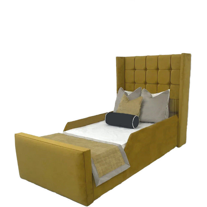 Jasmin Cozy Bed