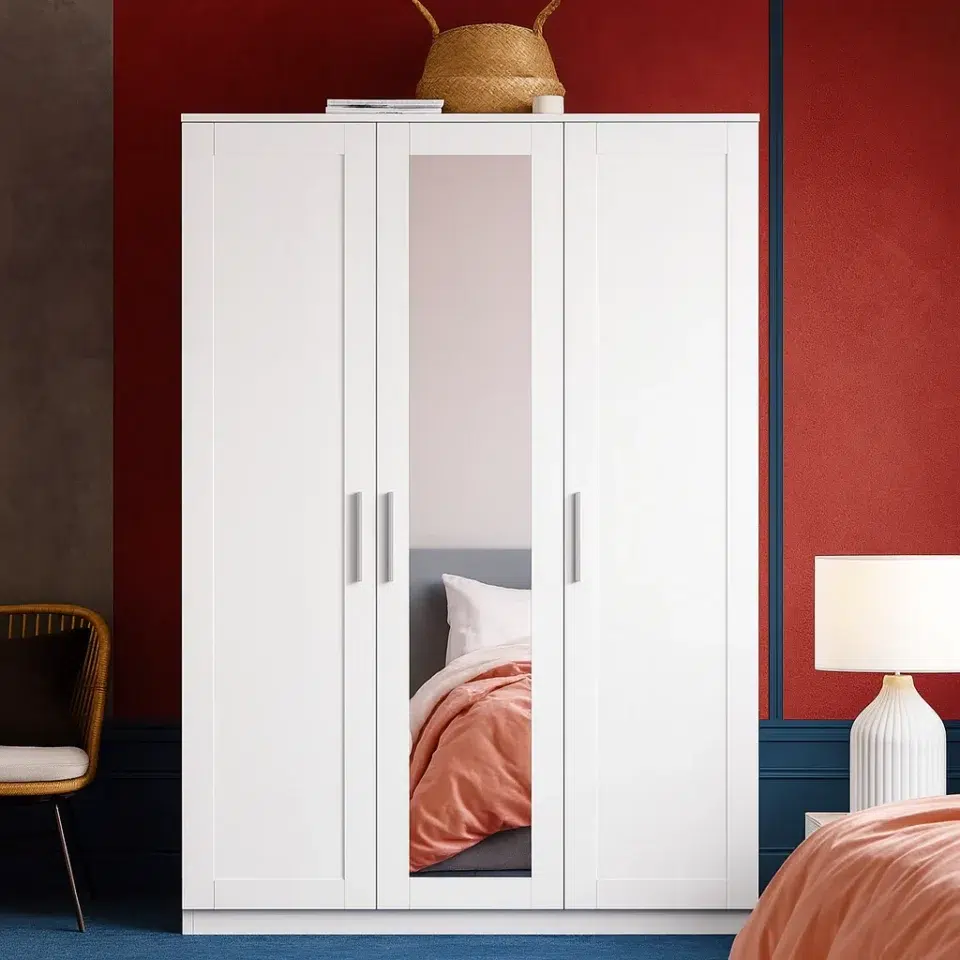 3 Door Wardrobe with Mirror